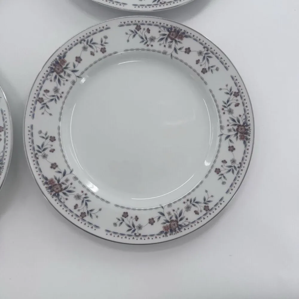 Wade Fine Porcelain China Diane Japan 10 1/4